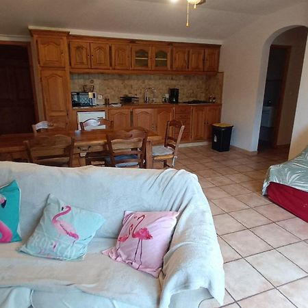 Les Prairies Mas Roux Guest House Raphele Room photo